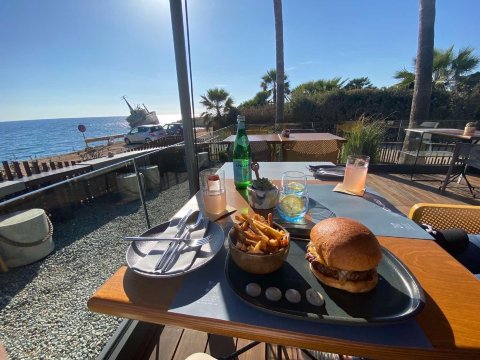 Oniro By the Sea