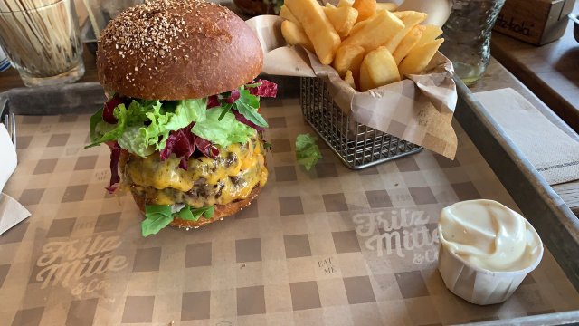 Fritz Mitte - Street Food