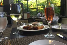 Beau's on the River美食图片