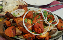 Agra Tandoori Restaurant餐厅图片