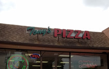 Tony's Pizza Palace餐厅图片