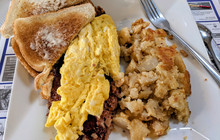 Twin Colony Diner & Restaurant餐厅图片