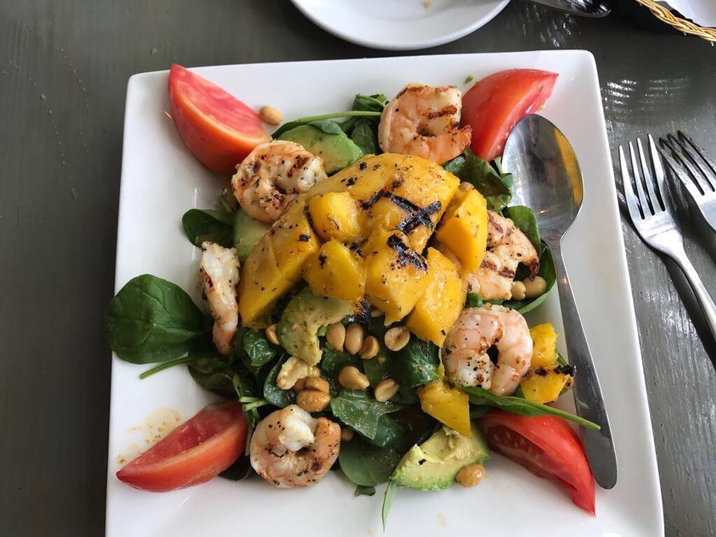 Sal's Ballyhoo's Historic Seafood Grille