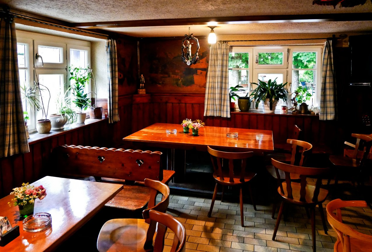 Gasthaus Zum Tiroler餐厅图片