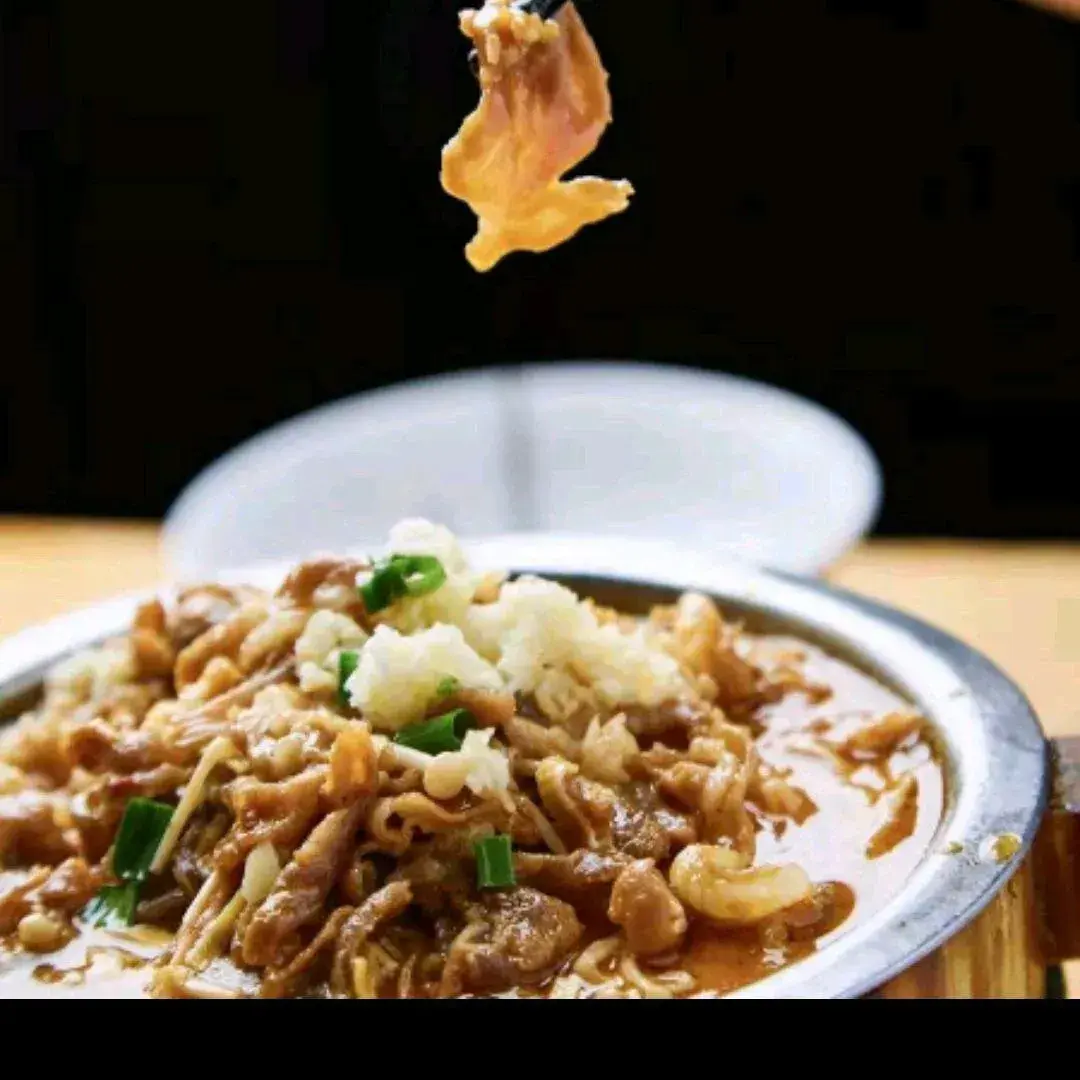 Fengbozhuang (honglouzongduo)