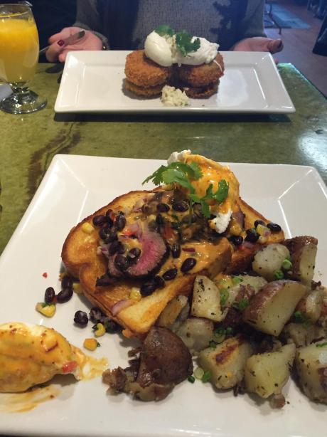Bella's Cafe