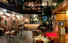 Tintos y Blancos餐厅图片