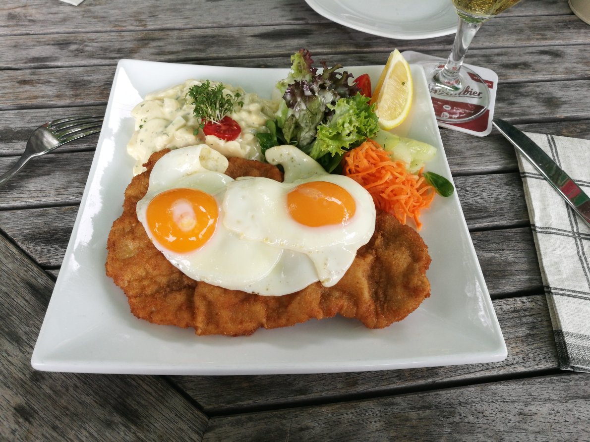 Kleine Küchenkate