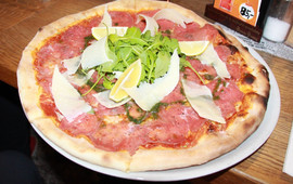 Pizzerie Restaurant Plaudit