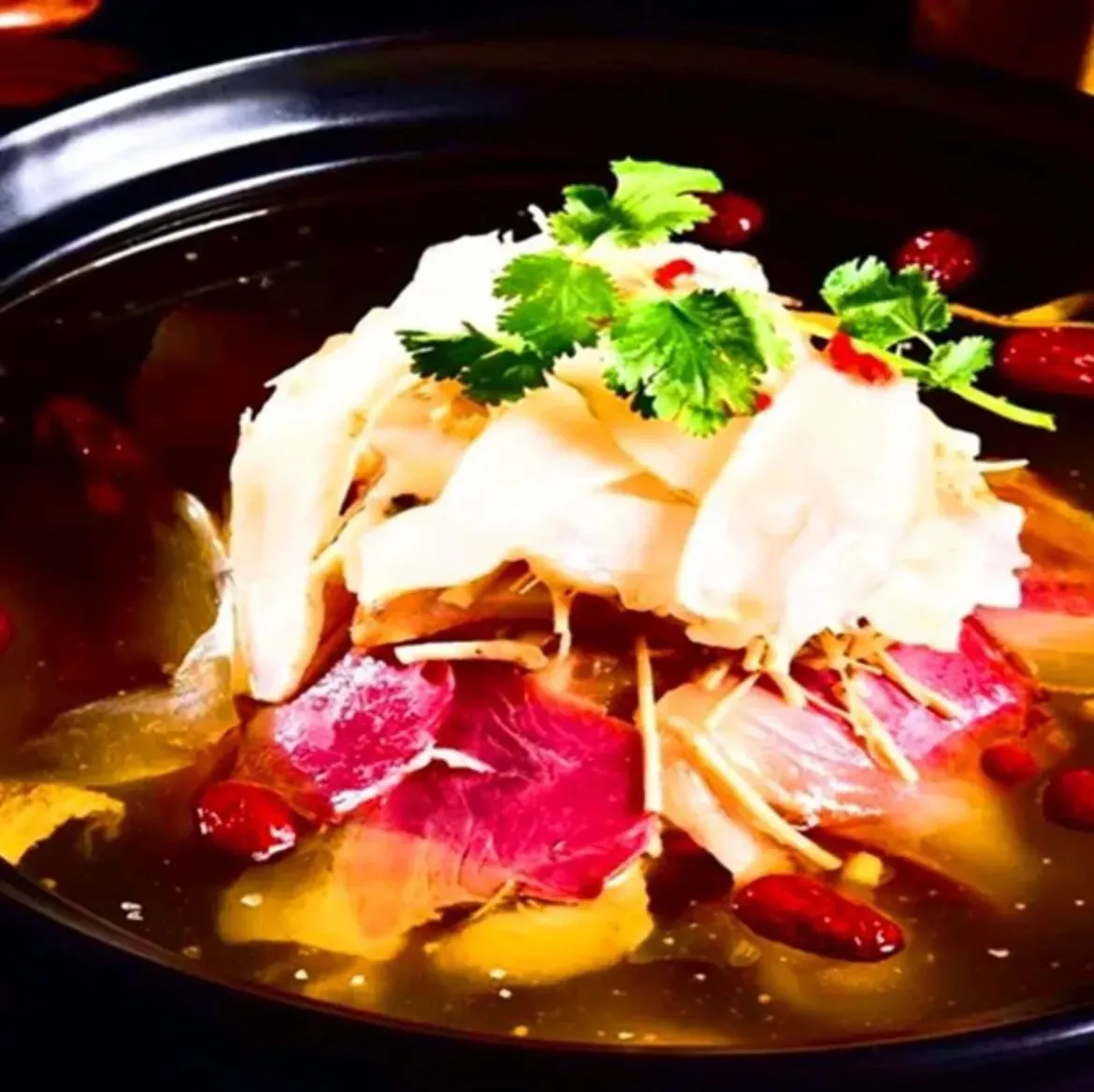 昭馫·xin·园昭通天麻火腿鸡(海屯路店)