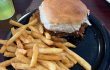 Evan's Roadhouse Restaurant & Pub餐厅图片