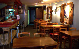 Restaurante Vinoteca Gris