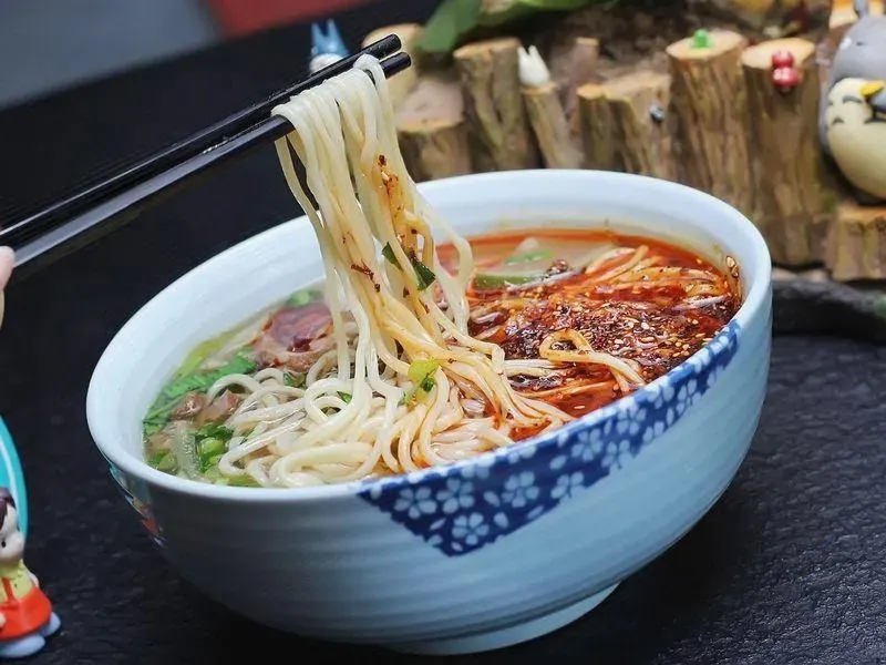 插花牛肉汤馆(惠民店)