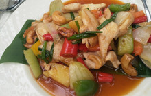 Wave-F Homestay & Restaurant餐厅图片