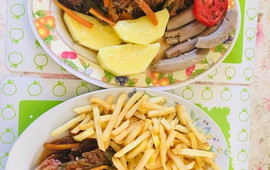 Julet's Restaurant & Bar