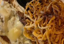 The Hungry Bear Pub and Grill美食图片