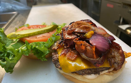 PaPa's Burgers- Parksville BC