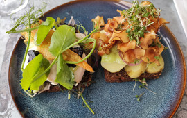 Dampskibshuset Cafe & Ishus