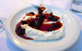 Gavalianos Kafenes Monica's Tavern