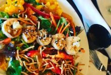 Barefoot Bernie's Bar & Grill美食图片
