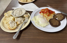 Lisa's Fifth Street Diner餐厅图片