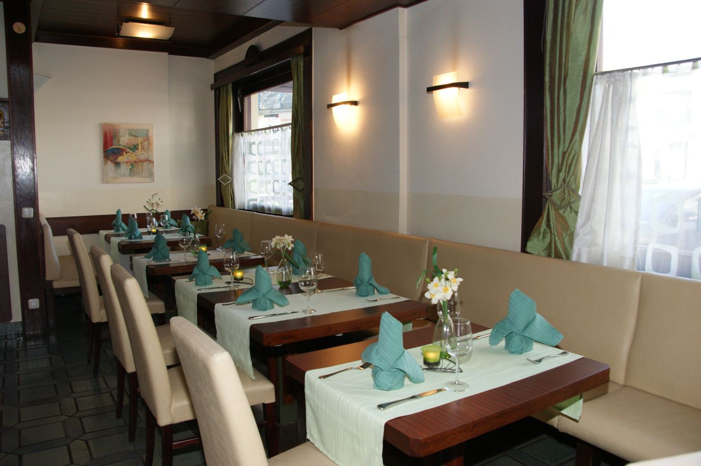 Restaurant & Cafe Paradiso餐厅图片