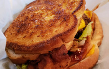 Mad Mike's Burgers and Fries餐厅图片