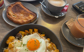 The Fat Frog Cafe