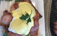 Dawn 2 Dusk Cafe餐厅图片