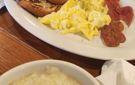 Eggs Up Grill