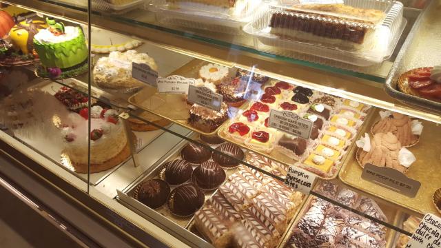 Deising's Bakery, Restaurant, and Catering