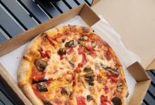 Fire Works Pizza美食图片
