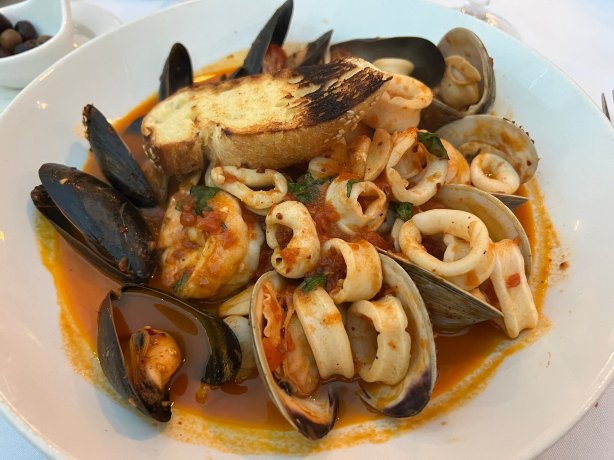 Bareli's Italian Restaurant & Bar