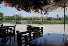 Yellow Flower Riverside Restaurant美食图片
