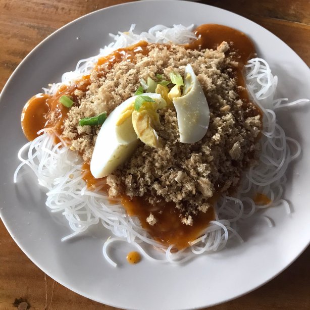 Aling Luring's goto & serkele