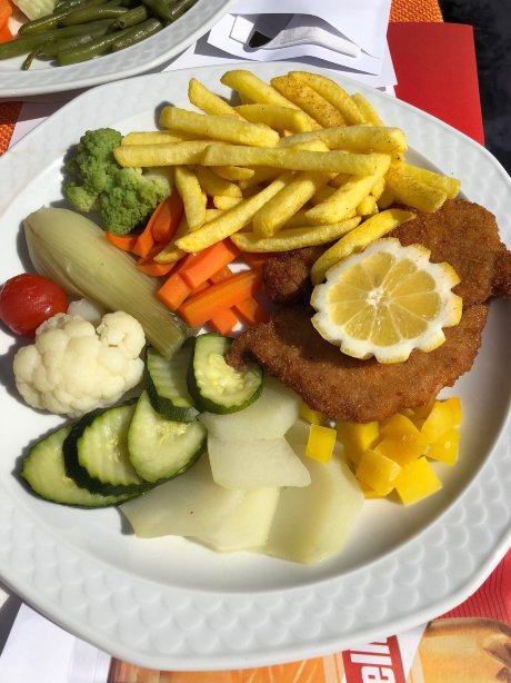 Gasthaus Gerschnialp - Cafe Ritz