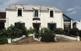 Chez Dom
