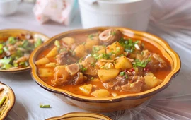川味牛蹄馆