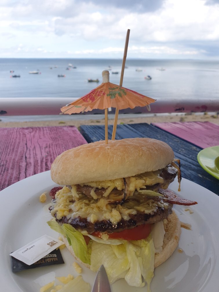 Mad Mary's Bouley Bay Beach Cafe