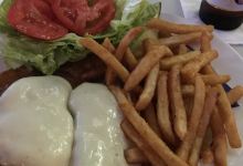 Charlie's Bar & Restaurant美食图片