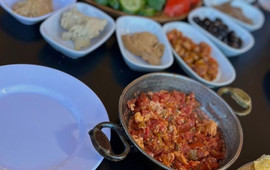 Hivroj Konak Kafe