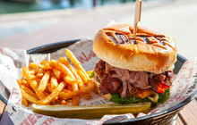 WTF Burger Bar餐厅图片