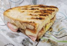 Crescent Bakery美食图片