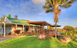 Castaway Restaurant and Bar