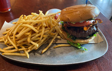 Village Burger Bar餐厅图片