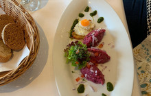 Romantik Hotel Namenlos餐厅图片