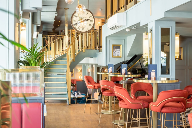 Browns Bar & Brasserie