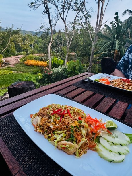 Emm Restaurant