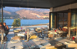Katavothres Club-Restaurant