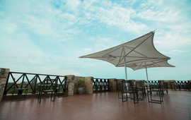 The Summit Bar & Grill